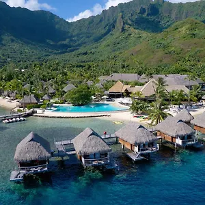 Manava & Moorea Maharepa (Moorea)